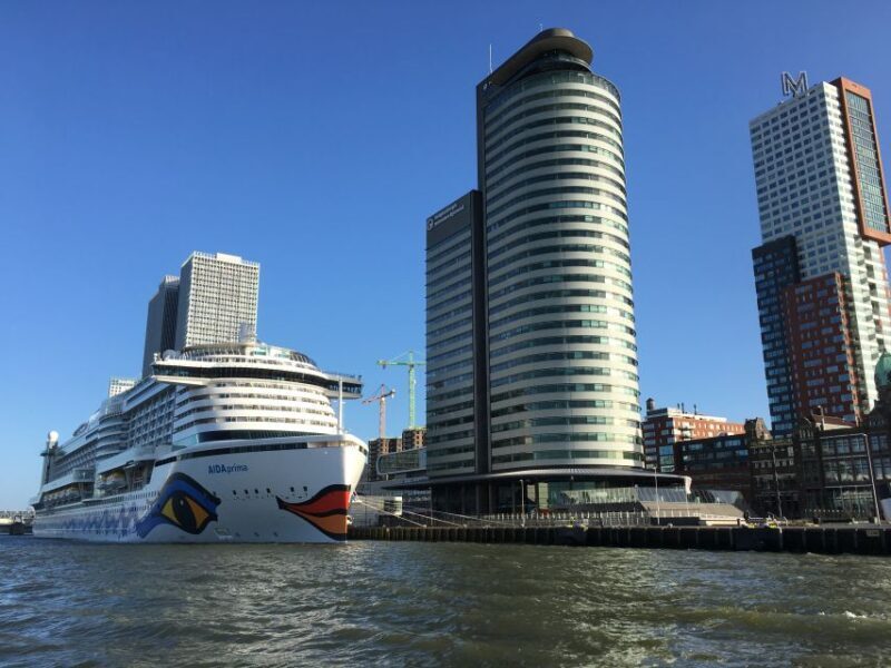 Rotterdam Highlights 2.5-Hour Bike Tour - Parks, Museums, and a Coffee Break