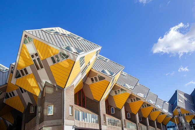 Rotterdam Spy Mission: Save the City Exploration Game and Tour - Exploring Rotterdam with the Spy Mission Experience
