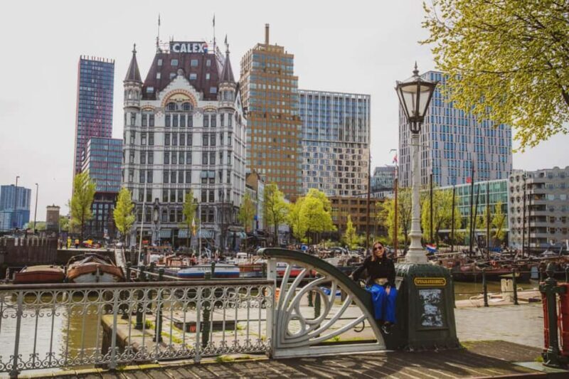 Rotterdam Walk: Highlights, Gems, Architecture & History WW2 - Setting the Scene: From Medieval Beginnings to a Modern Marvel