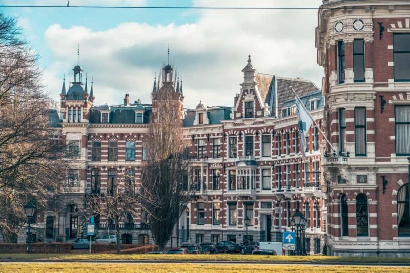 Rotterdam Walk: Highlights, Gems, Architecture & History WW2 - A Personal Touch: Engaging, Visual, and Tasty