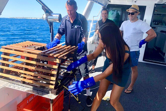 Rottnest Island Ultimate Seaplane and Seafood Experience - The Seafood Feast: Dine Like a Local
