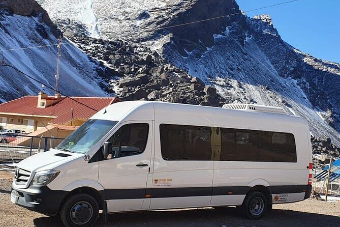 Round Transportation from the Airport to the Province of Mendoza - Key Points