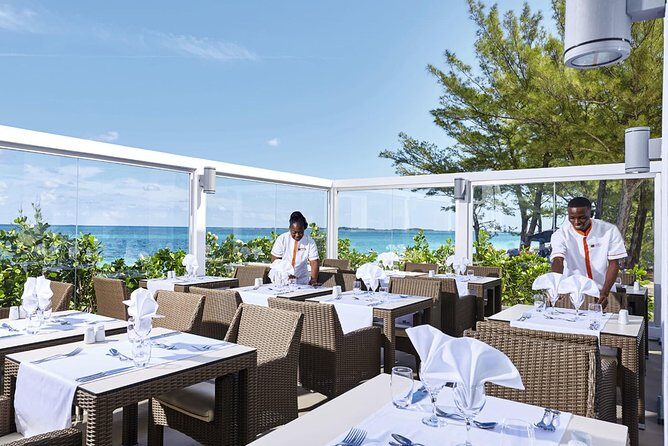 Round trip Airport (LPIA) to Atlantis, Comfort Suites, Warrick, Harbourside, RIU - A Detailed Look at Nassau Airport Transfers to Your Hotel