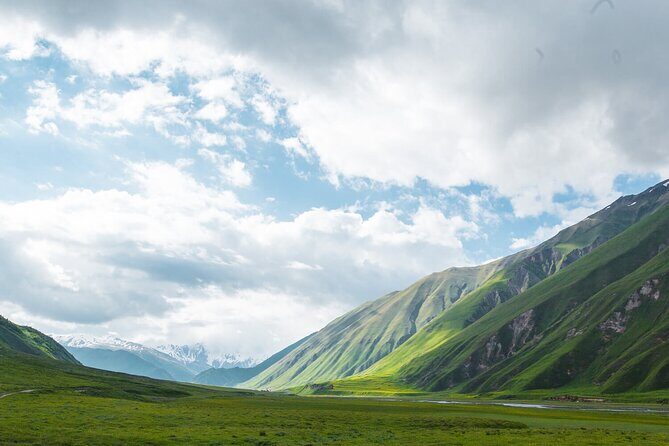 Round-Trip Bus Transfer to Truso Valley from Kazbegi - FAQ