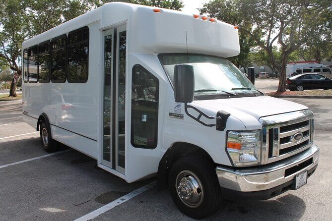 Round-Trip Group Shuttle Transportation to NASA Space Center - Discover NASA Houston with a Convenient Round-Trip Shuttle