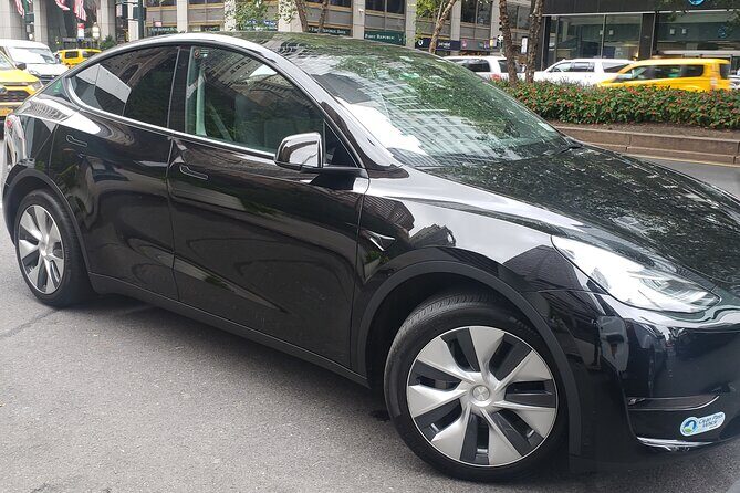 Round Trip JFK Airport Transfer - Smooth Sailing to and from JFK with SALAM LIMO NYC