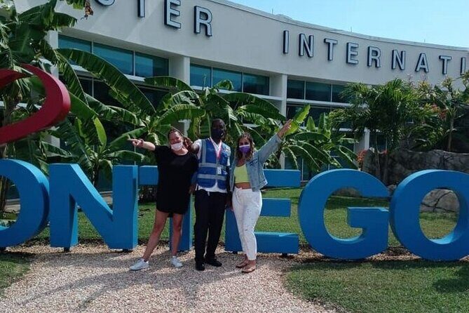 Round-Trip or Direct Private Airport Transfer to Lucea Resorts - Considerations and Tips for Travelers