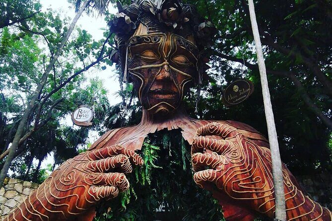 Round-trip Private Transfer Cancun Airport to TULUM Downtown - Key Points