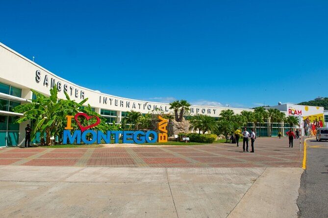 Round Trip Sangsters Montego Bay Airport to Ocho Rios transfers - The Details of the Transfer Experience