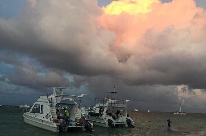 Round Trip Shuttle - Punta Cana Airport to La Romana Hotels 11-20 Passengers - FAQ