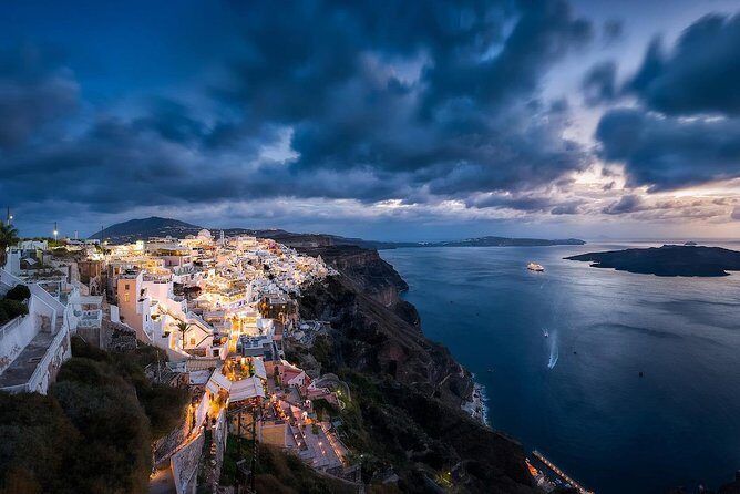Round trip transfer For Oia - An In-Depth Look at the Transfer Service to Oia