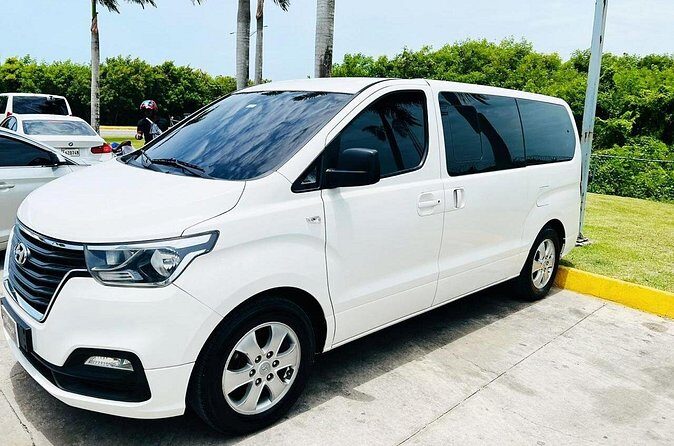 Round Trip Transfer from Santo Domingo SDQ to Punta Cana - Who Should Book This Transfer?