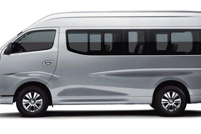 Round trip transfers from airport or ferry to hotel - Quick Overview: Roatan Round-Trip Transfers with Ventur Travel