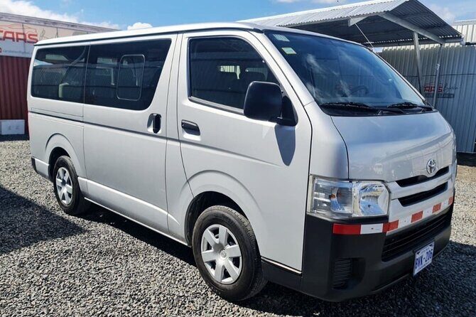 RoundTrip Private Transfer - Liberia Airport to your selected location - Key Points