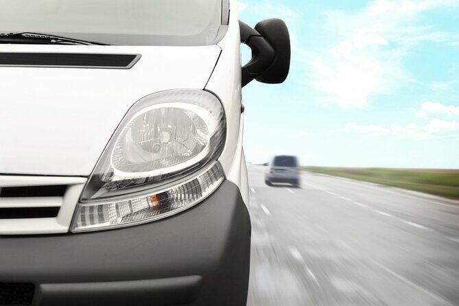 Roundtrip transfer from Florianópolis Airport to Bombinhas - Key Points