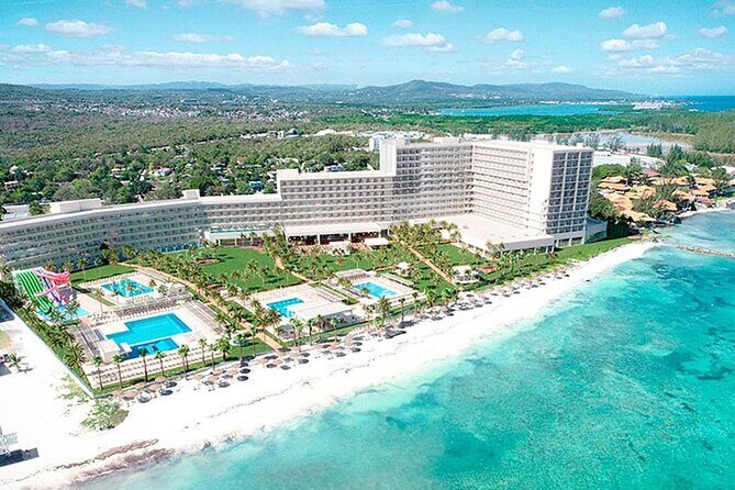 Roundtrip Transfer From Sangster Airport to Riu Palace Aquarelle - Quick Overview