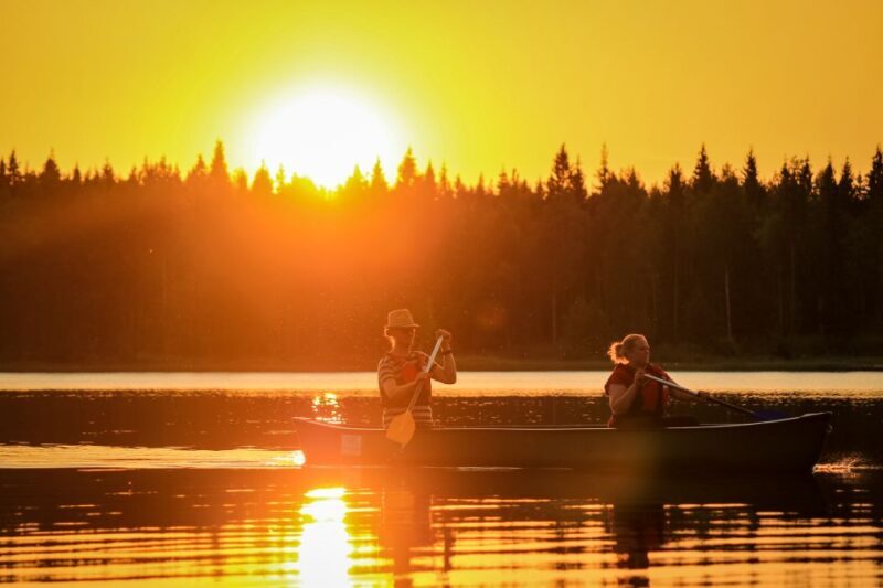 Rovaniemi: Canoeing under the Midnight Sun - A Close Look at "Canoeing under the Midnight Sun" in Rovaniemi