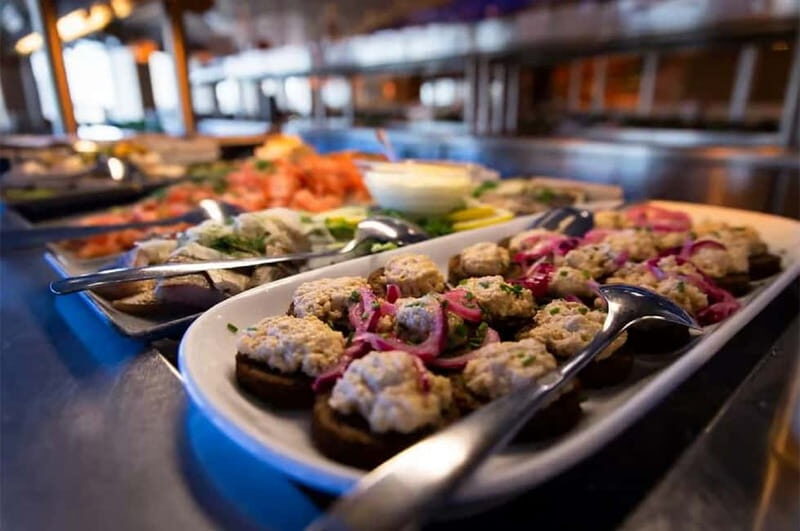 Rovaniemi: Full-Day Highlights Tour with Buffet Lunch - Buffet Lunch and Practical Details