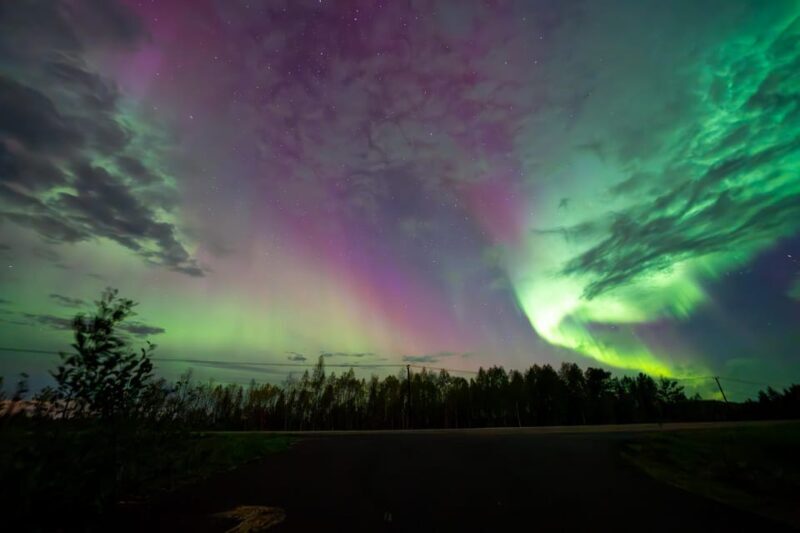 Rovaniemi: Guaranteed Ultimate Aurora Hunt with Photographer - A Practical Look at the Aurora Hunt Experience