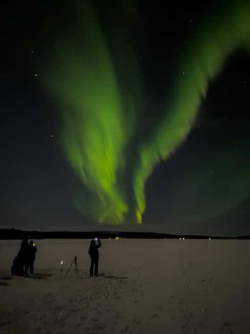 Rovaniemi: Northern Lights Hunt with Local Guides - Discovering Rovaniemi’s Northern Lights with Local Guides