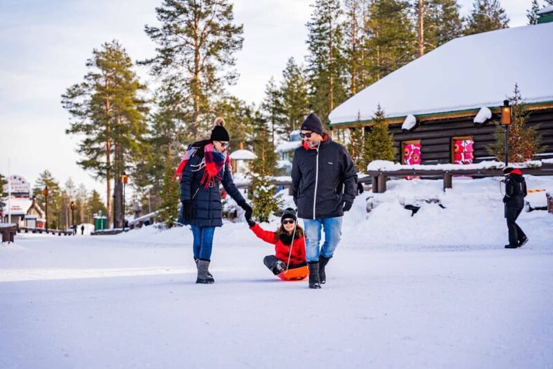 Rovaniemi: Private Pro Photoshoot in Santa Claus Village - Final Thoughts