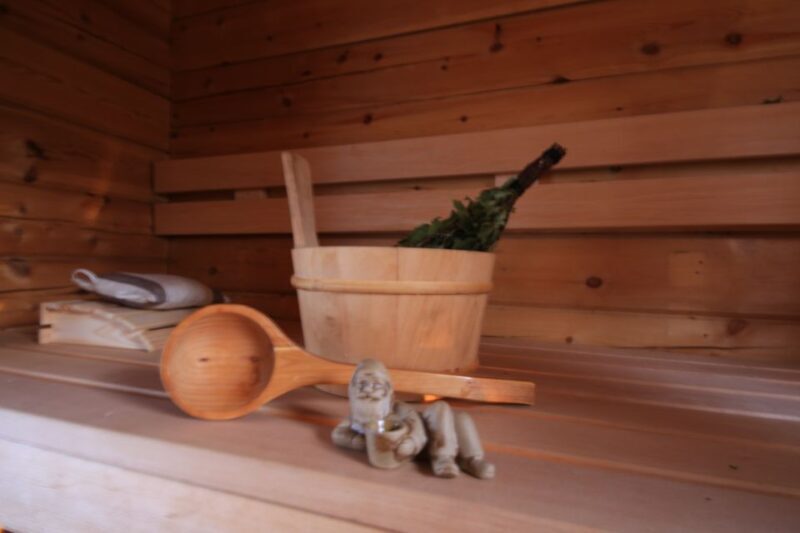 Rovaniemi: Private Sauna, Jacuzzi and Dinner - Frequently Asked Questions