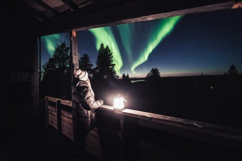 Rovaniemi: Snowy Forest Night Hike with Northern Lights - Rovaniemi: Snowy Forest Night Hike with Northern Lights