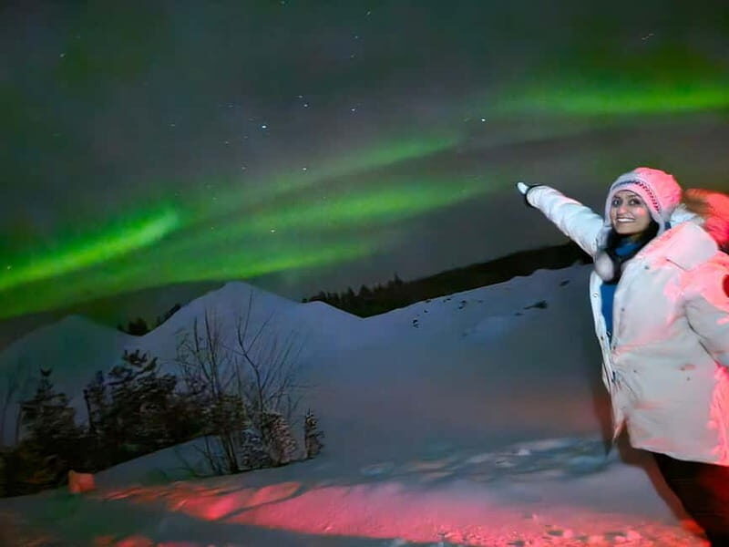 Rovaniemi: Starguaranteed Northern Lights Mobile Chase - Photoshoots and Memories