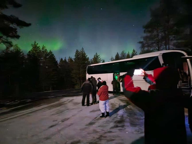 Rovaniemi: Starguaranteed Northern Lights Mobile Chase - Price and Value