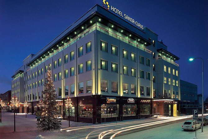 Rovaniemi walking tour and guided Arktikum experience - Exploring Rovaniemi with a Personal Touch