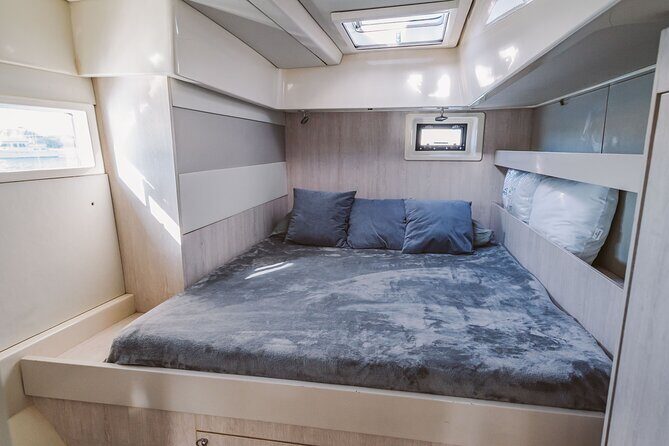 Royal Charters: The Premier Yacht Charter in Costa Rica - Frequently Asked Questions