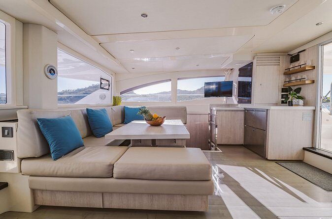 Royal Charters: The Premier Yacht Charter in Costa Rica - Who Will Love This Tour?