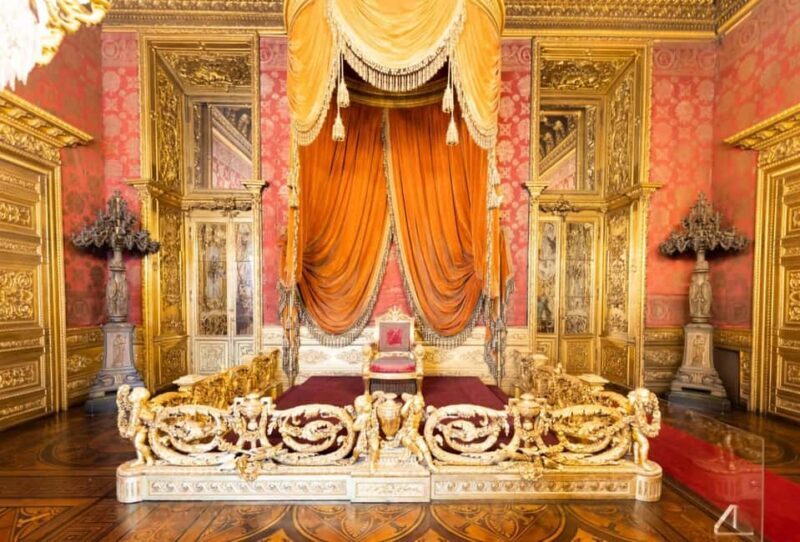 Royal Curiosities: Secrets and Wonders of the Royal Palace of Turin - Discovering the Palace’s Highlights