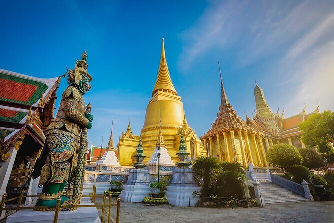 Royal Grand Palace Emerald Buddha and Reclining Buddha Group Tour - An Authentic Look at Bangkok’s Finest Temples in a Brief, Well-Organized Tour