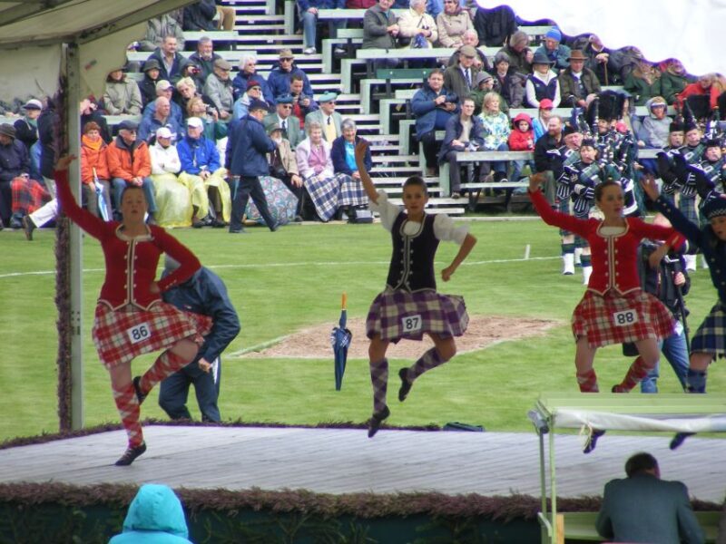 Royal Highland Braemar Gathering, transfer from Edinburgh - The Main Attractions and Authentic Experiences