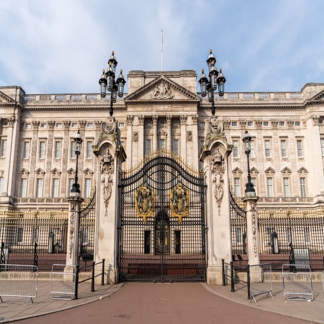 Royal London Private Tour with Skip-the-line Queens Gallery - FAQ