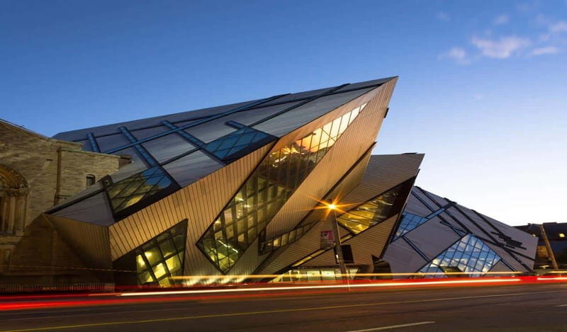 Royal Ontario Museum Revealed: A Guided Tour Through History - Key Points