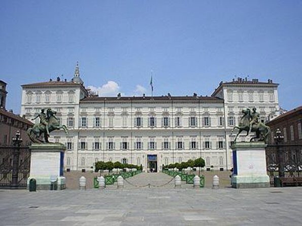 Royal Palace, Armory and Chapel of the Shroud with local Guide - Experience the Royal Palace, Armory, and Chapel of the Shroud with a Local Guide in Turin