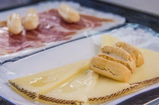 Royal Palace Madrid & Tapas Experience with Skip the Line Ticket - A Detailed Look at the Royal Palace Madrid & Tapas Experience