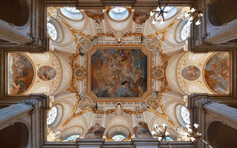 Royal Palace of Madrid: Private tour with entrance included - A Detailed Look at the Tour Experience