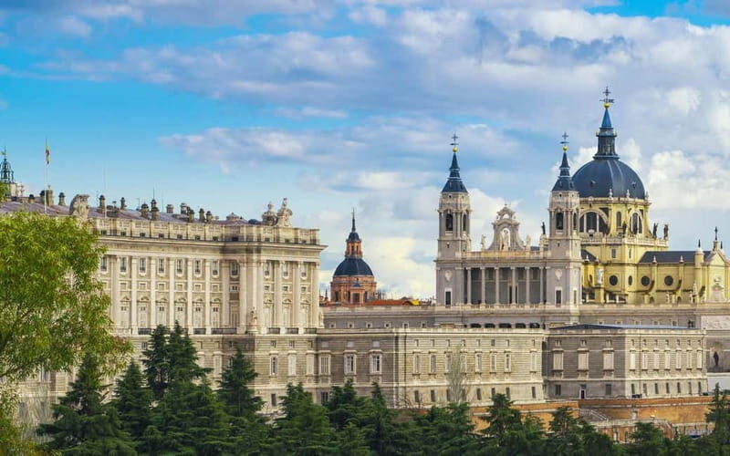 Royal Palace of Madrid: Private tour with entrance included - Final Thoughts