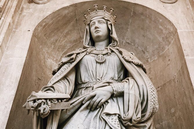 Royal Palace & Old City Madrid Guided Tour Semi-Private 8ppl Max - FAQ