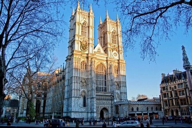 Royal Westminster and Changing of the Guard Tour - FAQs