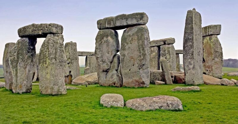 Royal Windsor Castle and Stonehenge Private Tour with passes - FAQs