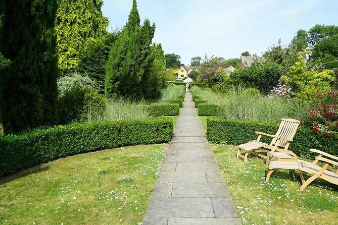 Royal Windsor Cotswold & Shakespeare Country in Executive Vehicle Private Tour - Why Choose This Tour?