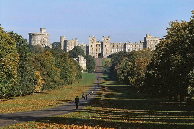 Royal Windsor, Oxford & Cotswold Private Tour - A Deep Dive into the Experience