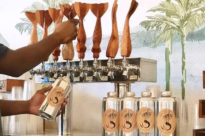 Rum Runners Pub Crawl - Experience the Essence of Nassau with the Rum Runners Pub Crawl