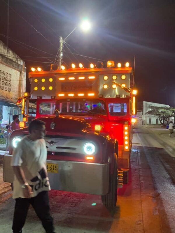 Rumba on Wheels: Exploring Cartagena in a Chiva + Nightclub Entrance - Key Points