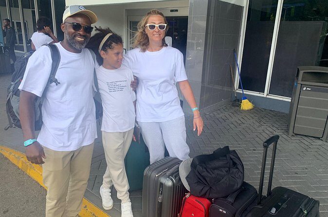 Runaway Bay Airport Transfer - Extending Your Experience