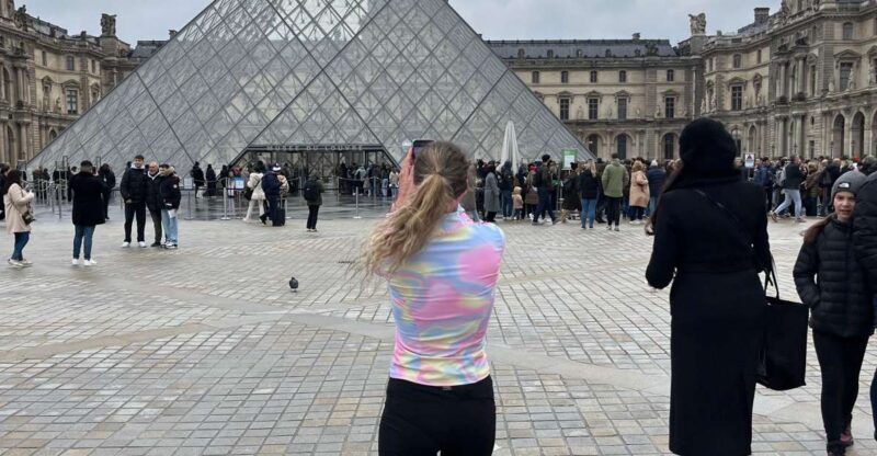 Running Tours in Paris for intermediate to advanced runners - The Experience in Detail: What to Expect from a Parisian Running Tour